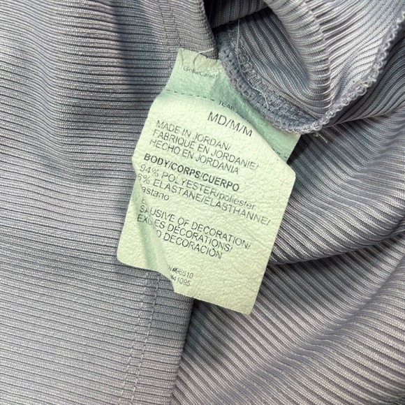 Under Armour Womens HeatGear Ribbed Racerback Tank Top Purple Medium MD M M - Picture 6 of 7